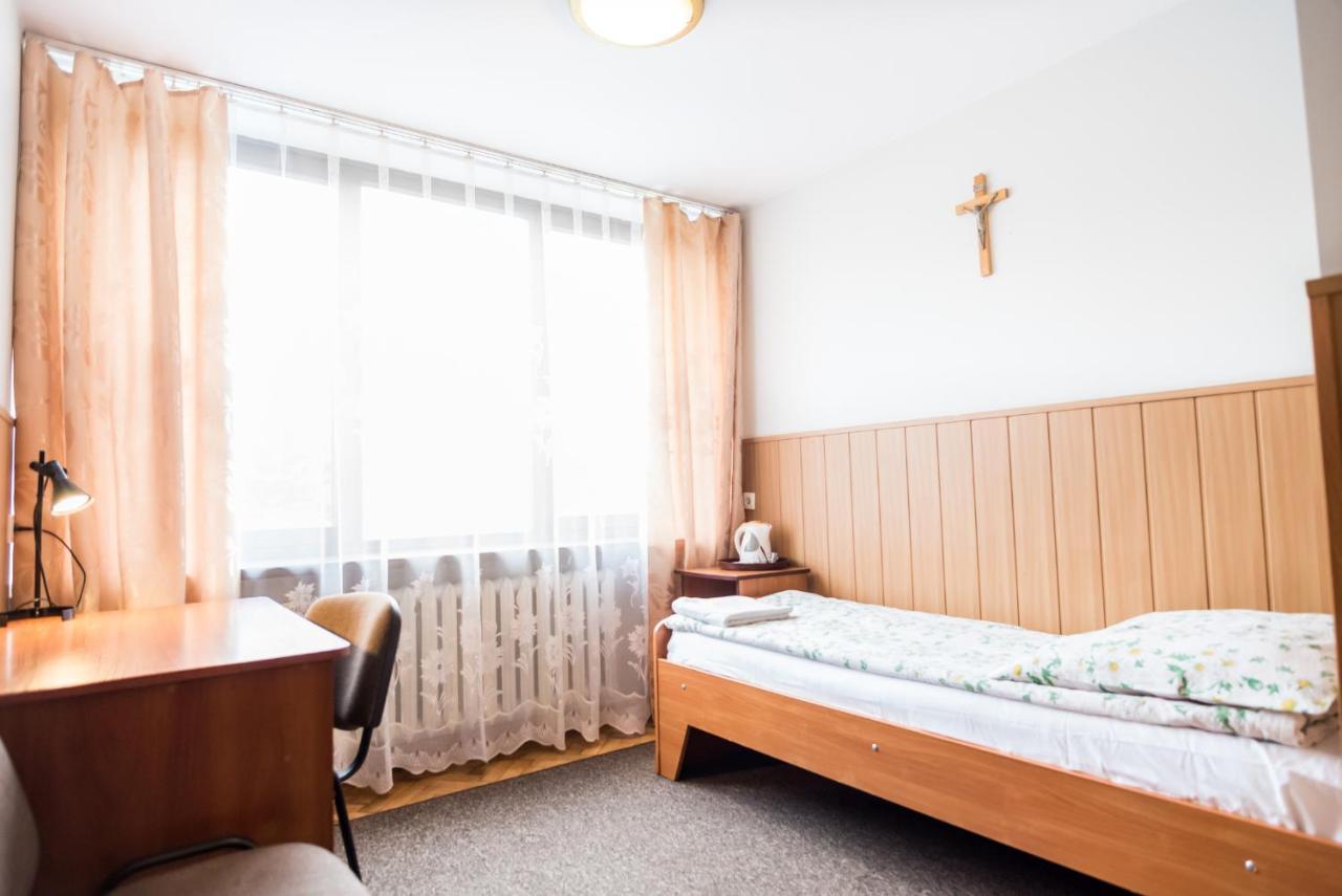 Dobre Miejsce Dom Rekolekcyjny Hotel Warsaw Room photo